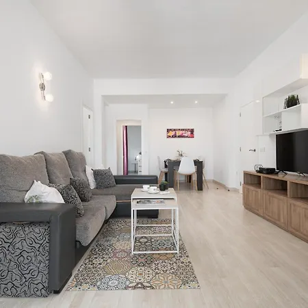 Xara New At The For 6 By Bebreeze Apartment
